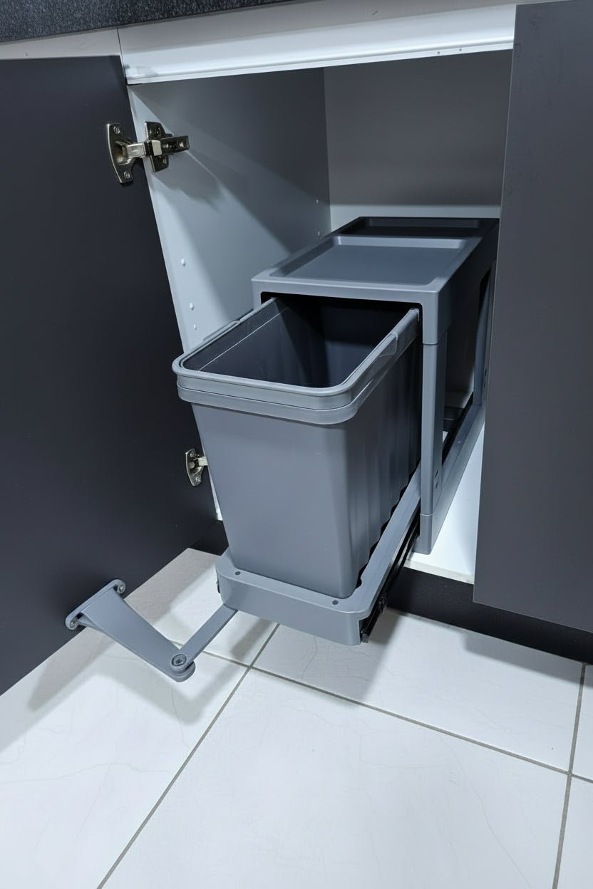 Basurero Extraíble Automático Antracita para Cocina Compacta - Om Panda Chile