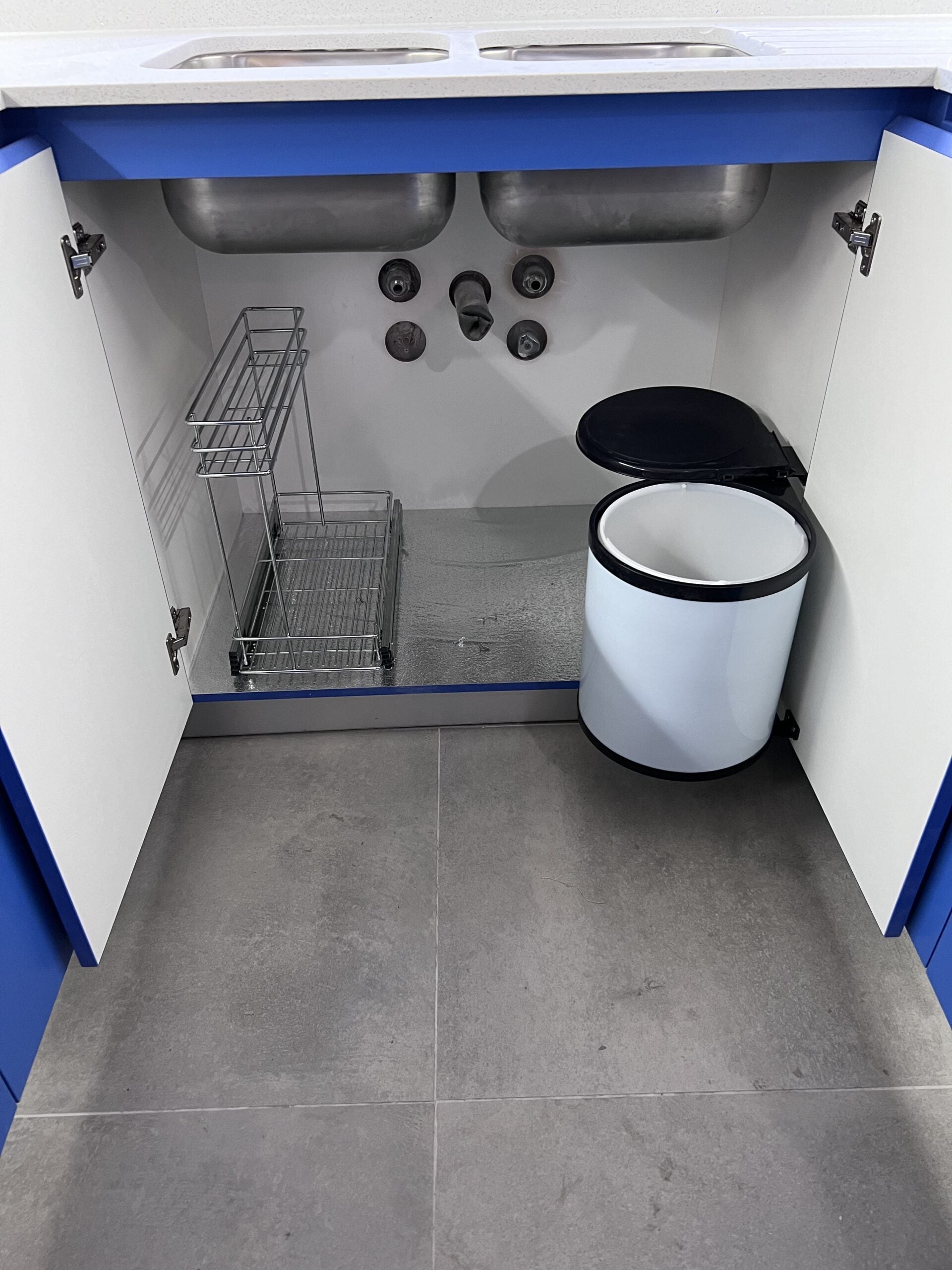 Basurero Interior Mueble Cocina 14lt Extraíble Plateado Nuevo - Om Panda Chile