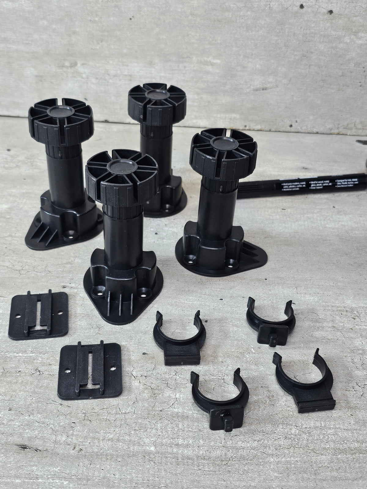 Pata Regulable Para Zócalo 100mm - 120mm Set De 4 Und Nuevo - Om Panda Chile