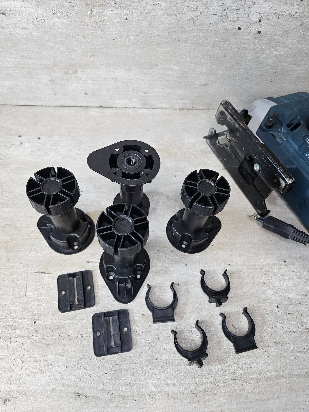 Pata Regulable Para Zócalo 100mm - 120mm Set De 4 Und Nuevo - Om Panda Chile