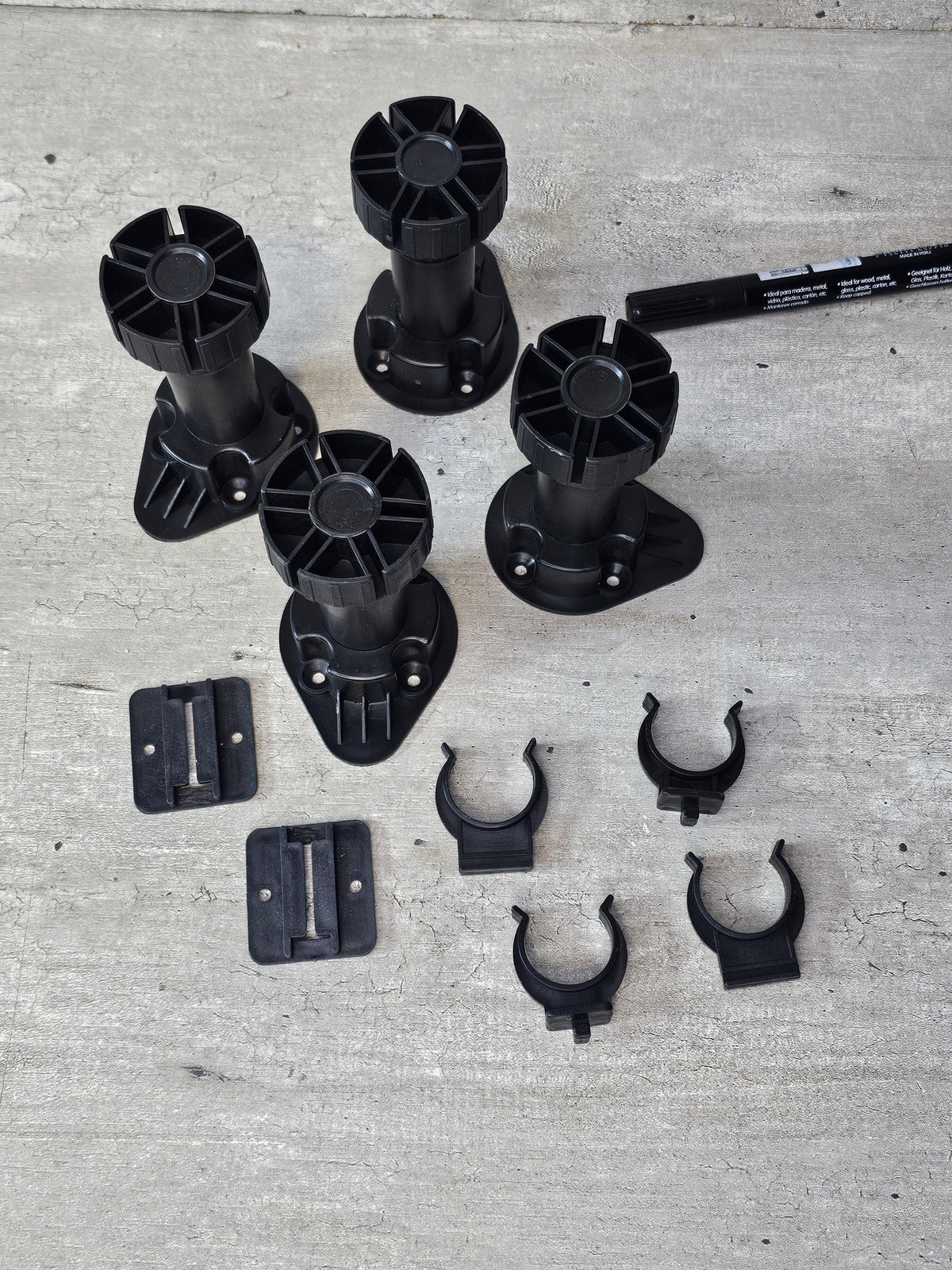 Pata Regulable Para Zócalo 100mm - 120mm Set De 4 Und Nuevo - Om Panda Chile