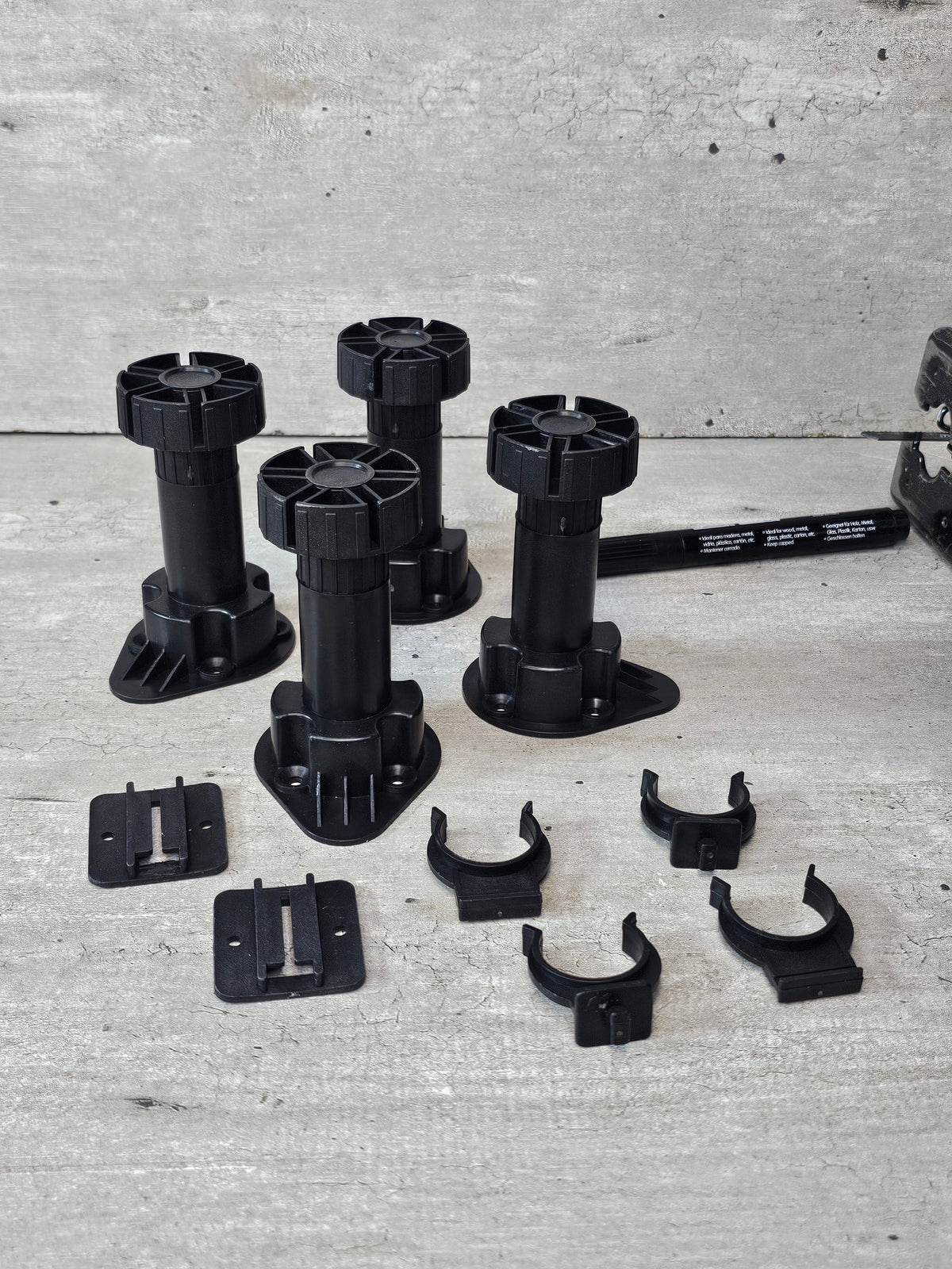 Pata Regulable Para Zócalo 100mm - 120mm Set De 4 Und Nuevo - Om Panda Chile