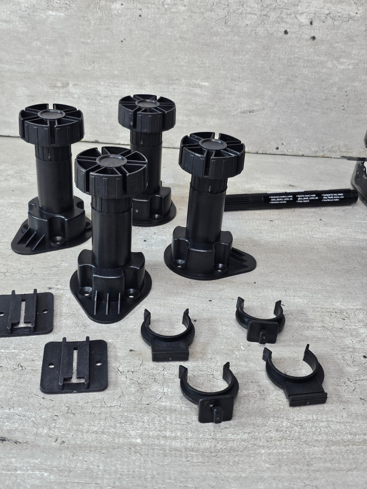 Pata Regulable Para Zócalo 100mm - 120mm Set De 4 Und Nuevo - Om Panda Chile