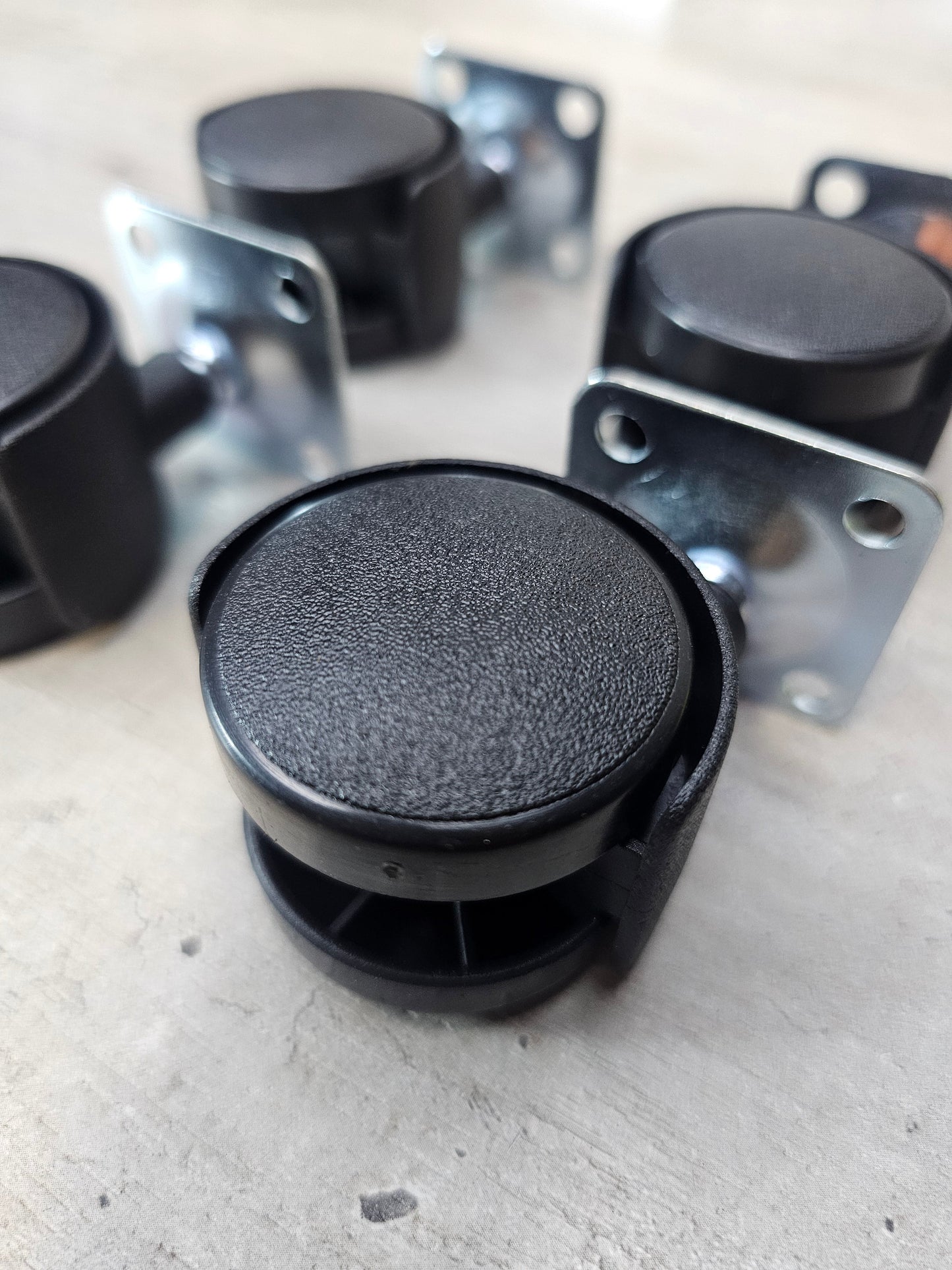 Set 4 Ruedas base Nylon sin freno 40mm Nuevo - Om Panda Chile
