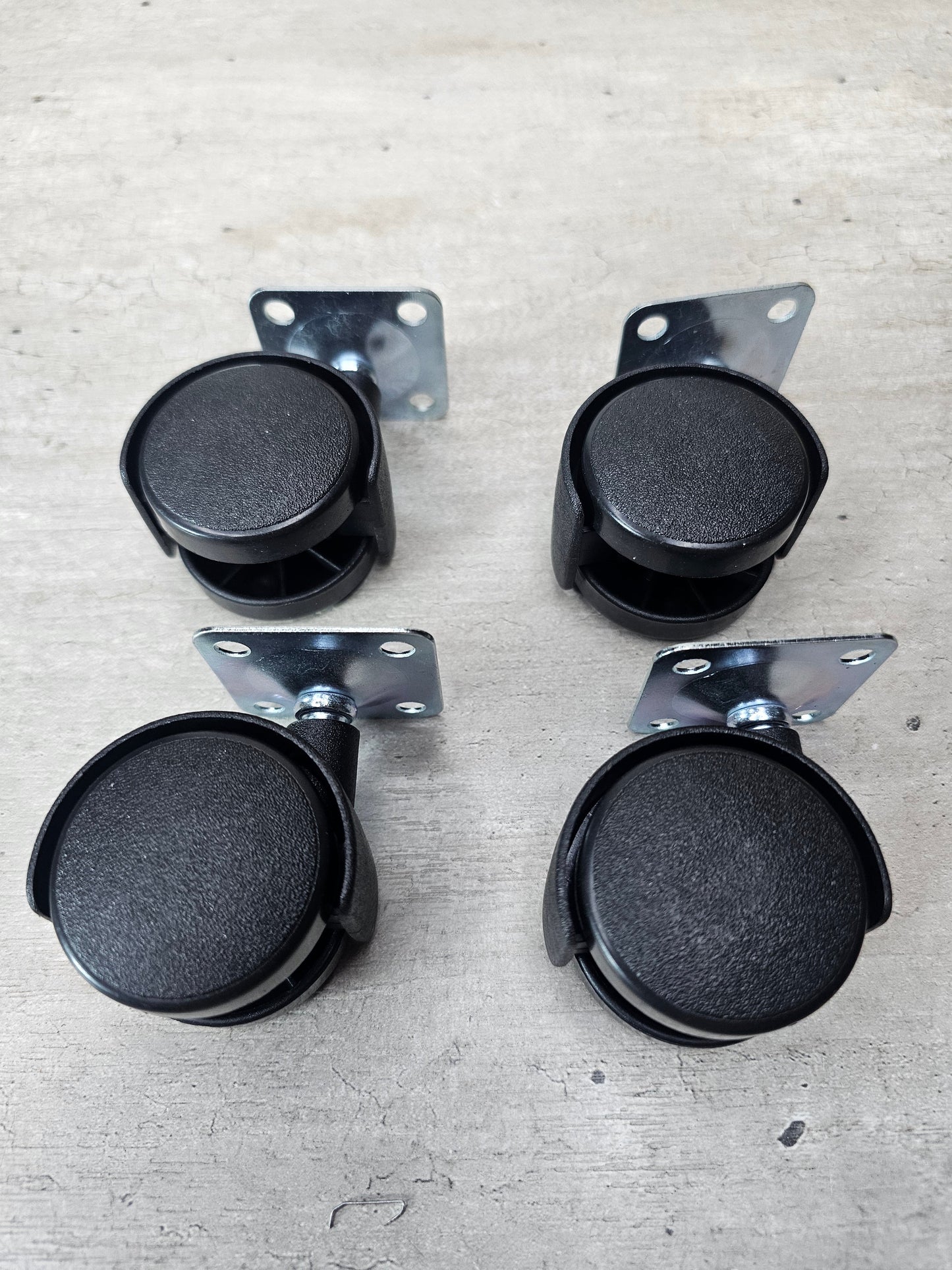 Set 4 Ruedas base Nylon sin freno 40mm Nuevo - Om Panda Chile