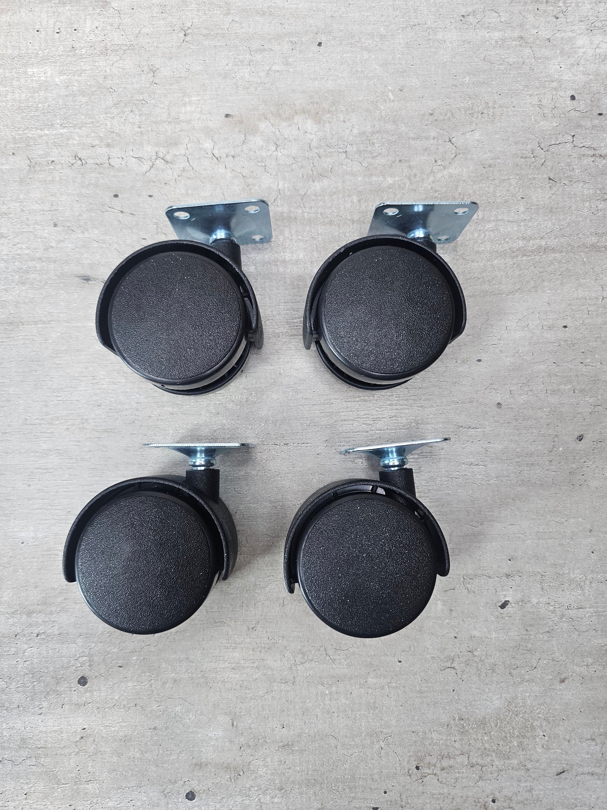 Set 4 Ruedas base Nylon sin freno 50mm Nuevo - Om Panda Chile