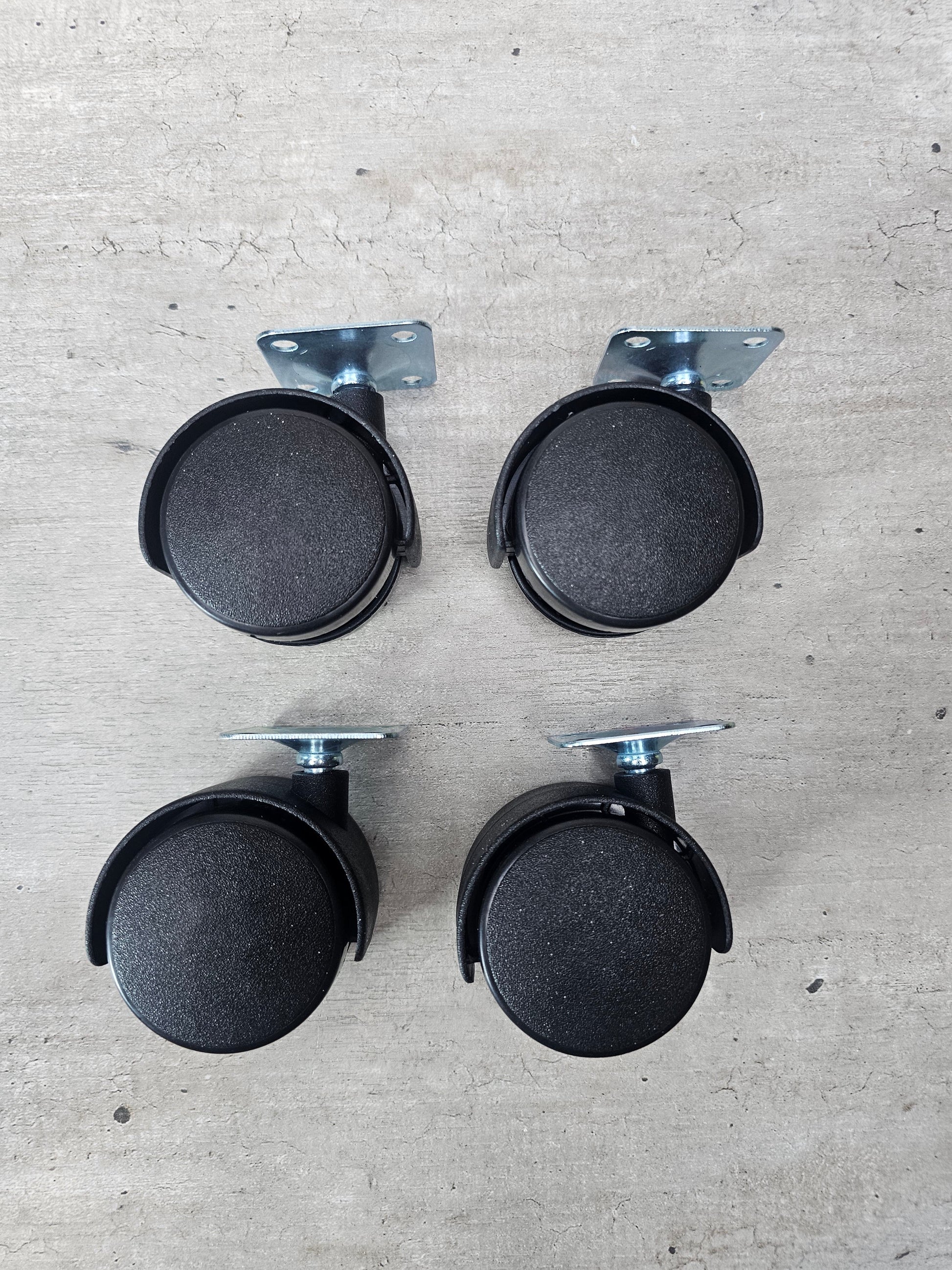 Set 4 Ruedas base Nylon sin freno 50mm Nuevo - Om Panda Chile