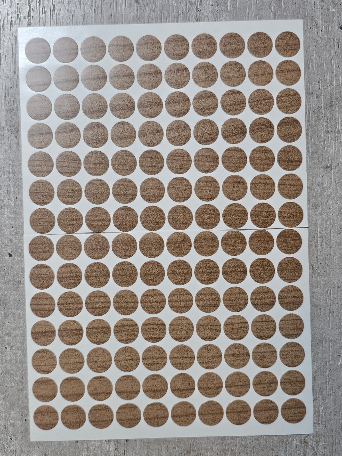 Tapa adhesiva 140 piezas Nuevo - Om Panda Chile